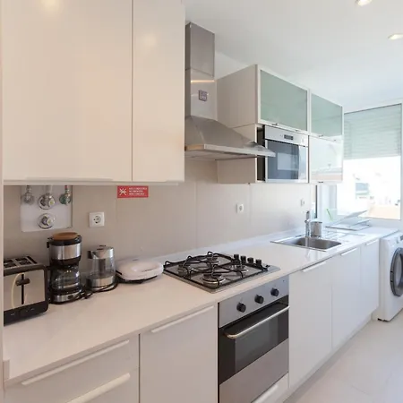 Flh Campo Ourique Sunny Retreat Daire *